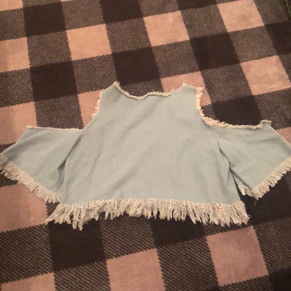 denim off shoulder top with embroidered flowers - Picture 2 of 3